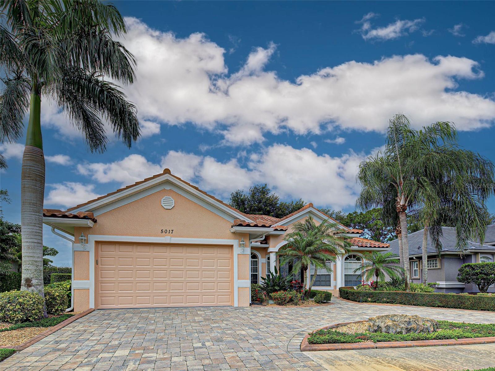 5017 Bella Terra Dr Property Photo 5