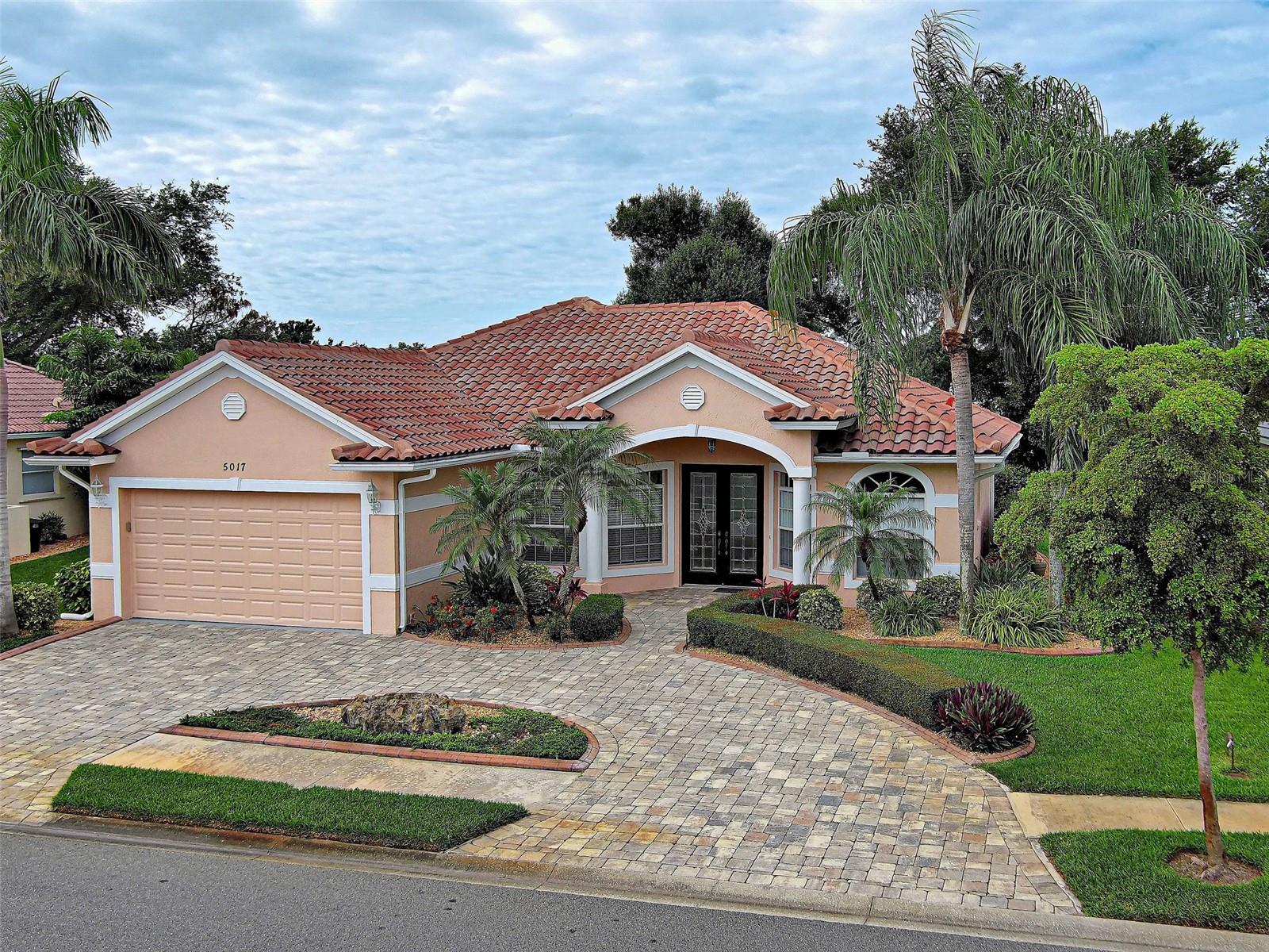 5017 Bella Terra Dr Property Photo 7