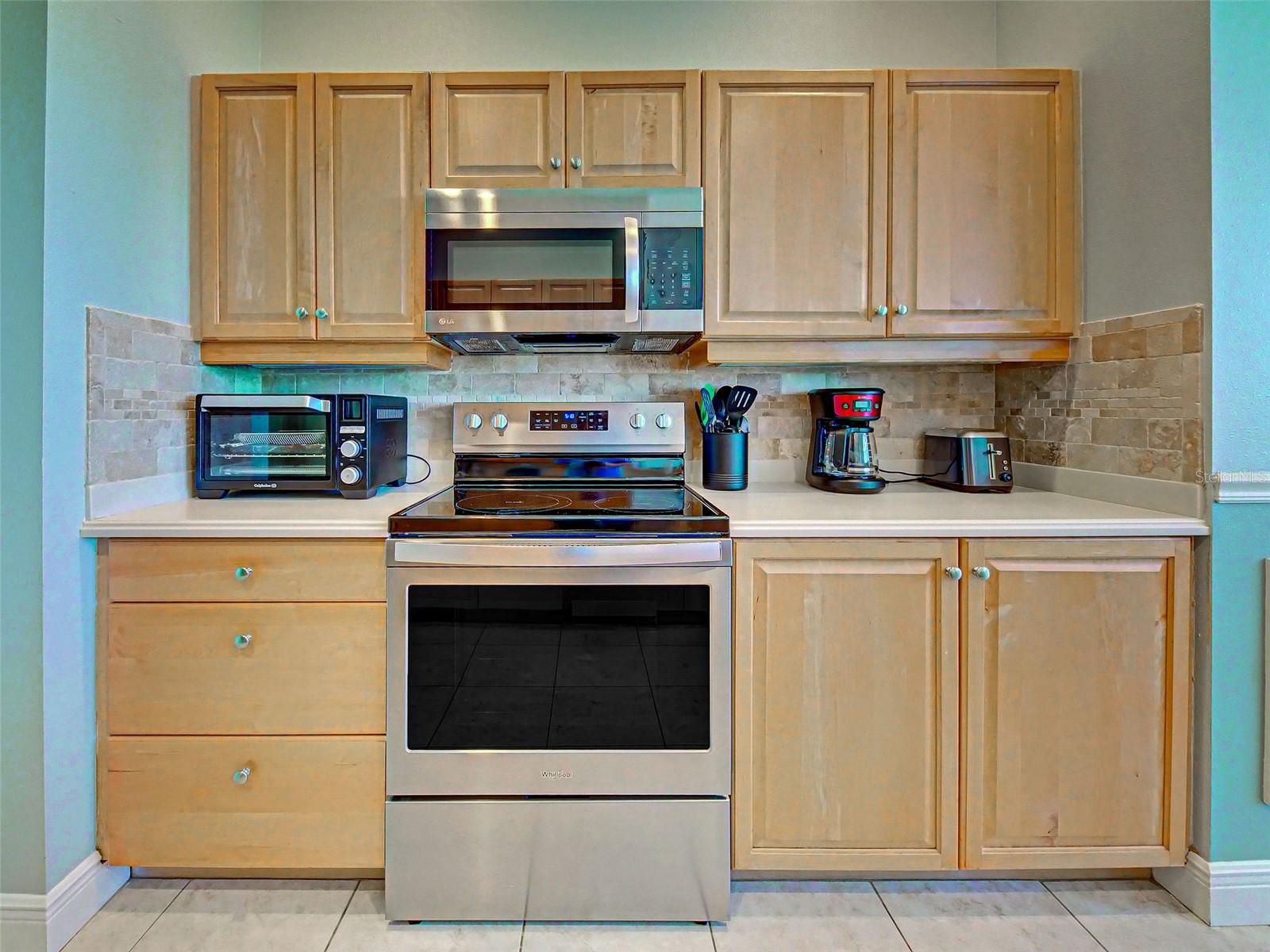 5017 Bella Terra Dr Property Photo 24