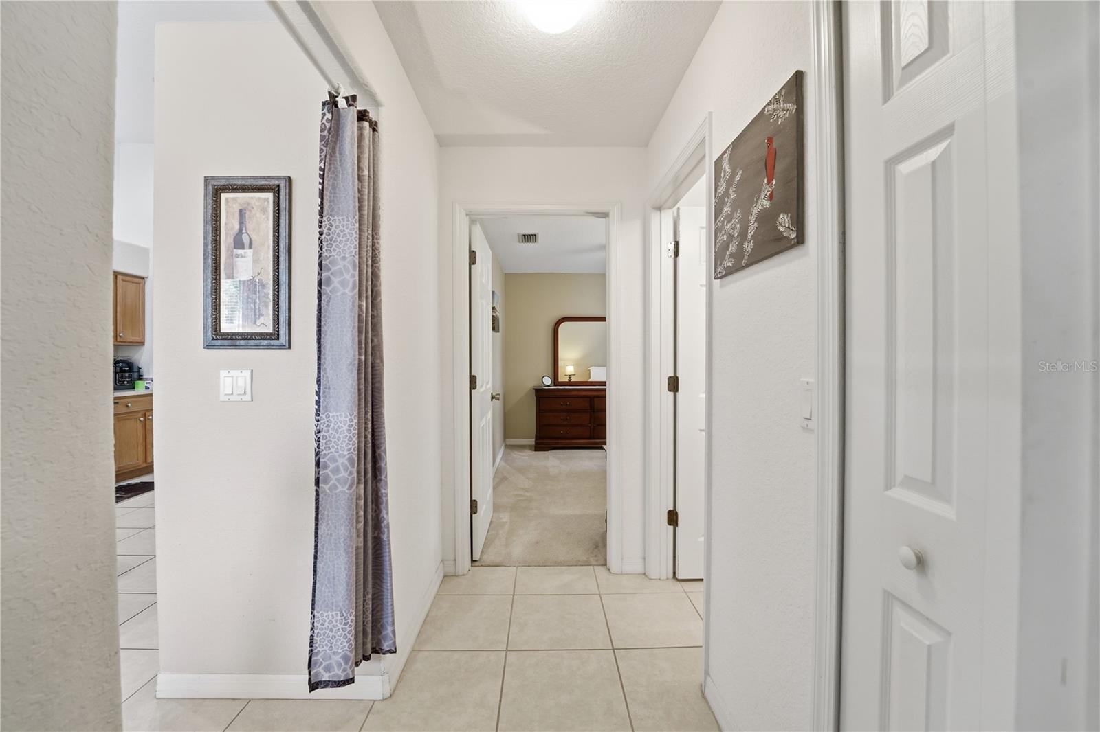 2596 Shalimar Ter Property Photo 28