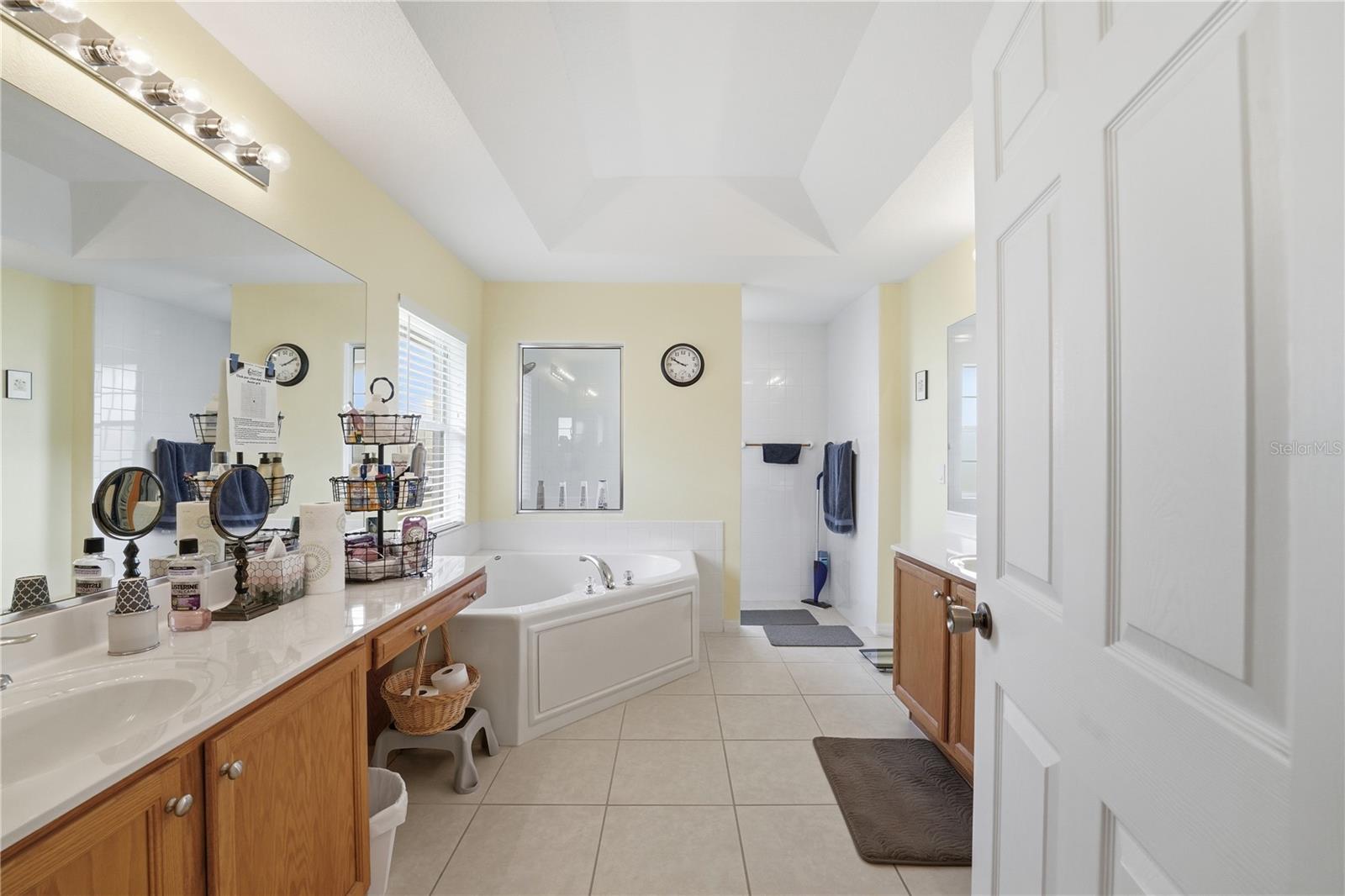 2596 Shalimar Ter Property Photo 40
