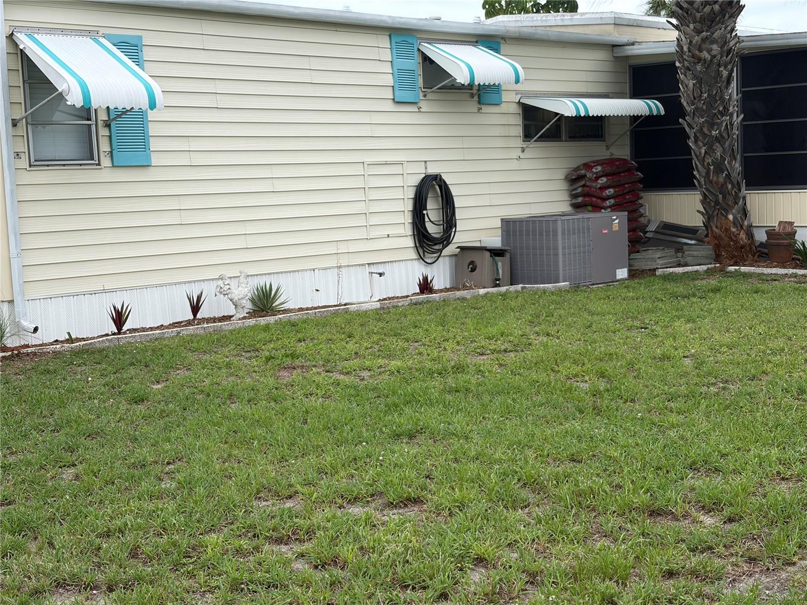 723 Roma Rd Property Photo 23