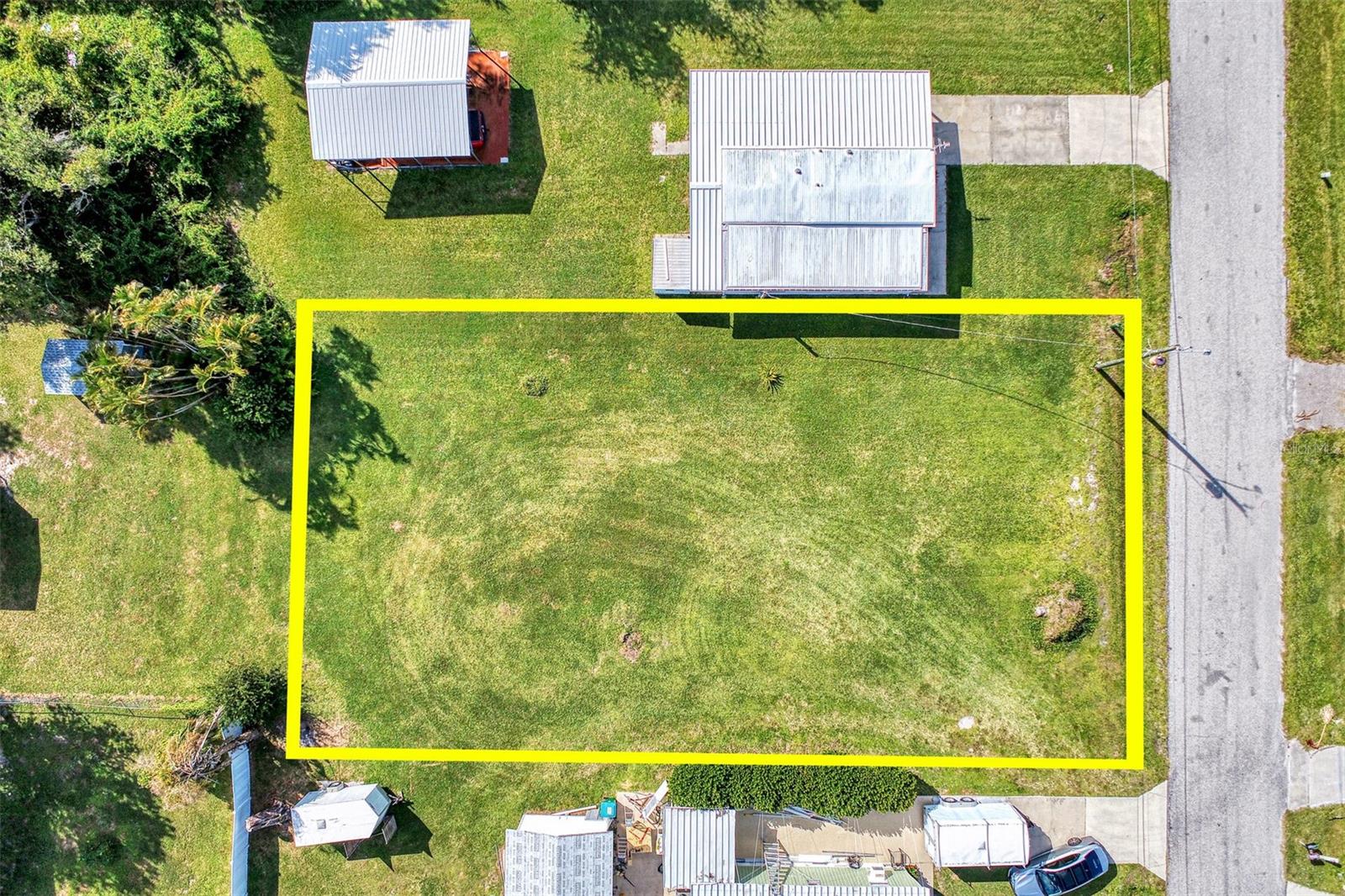 8225 Robert St Property Photo 4