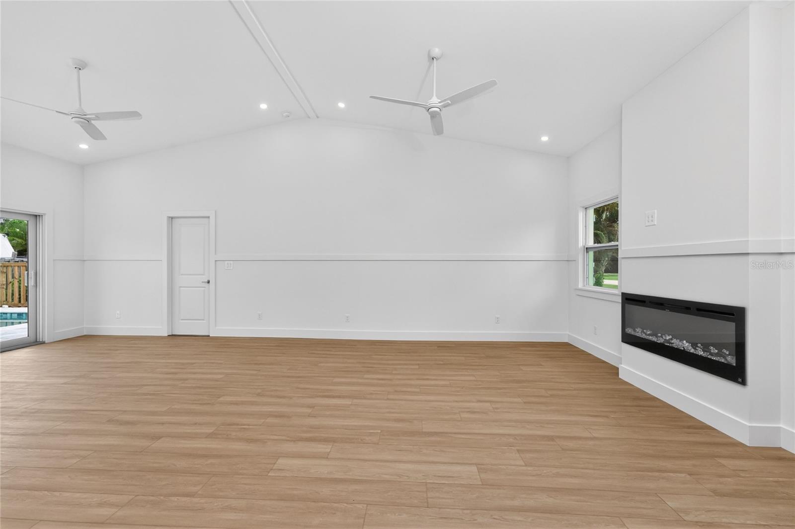 8153 Robert St Property Photo 20