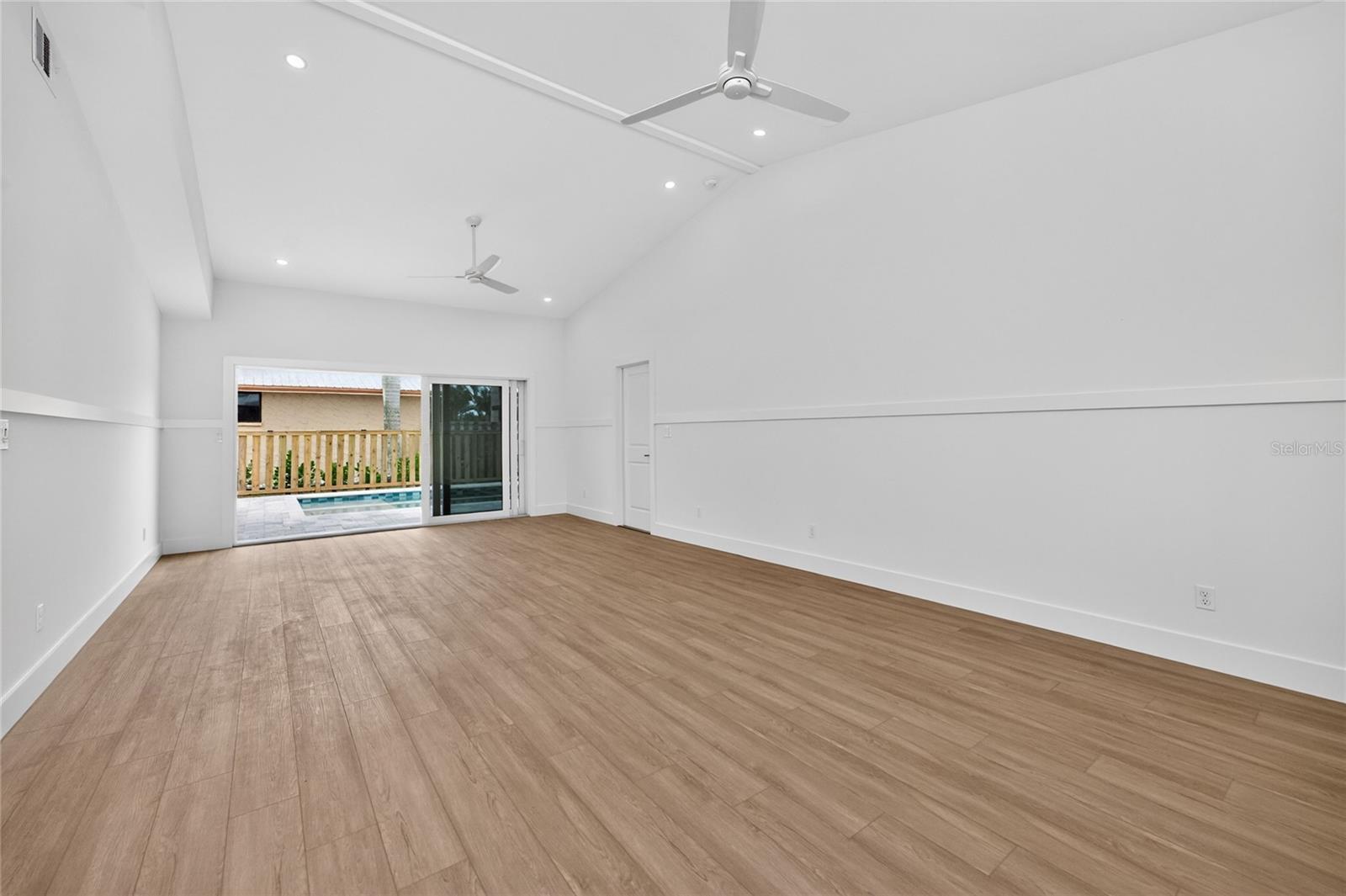 8153 Robert St Property Photo 21