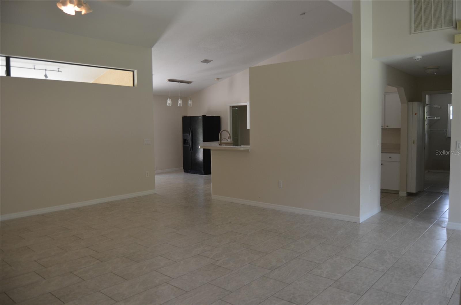 4450 Jody Ave Property Photo 6