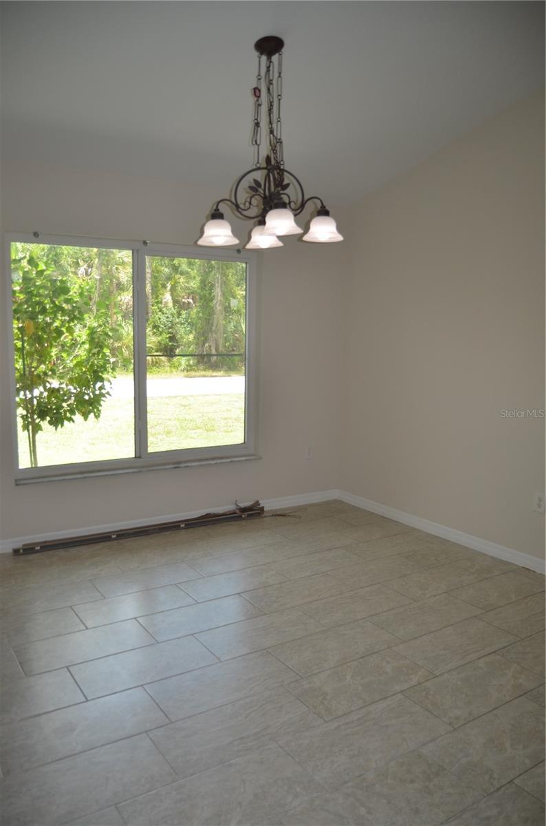 4450 Jody Ave Property Photo 9