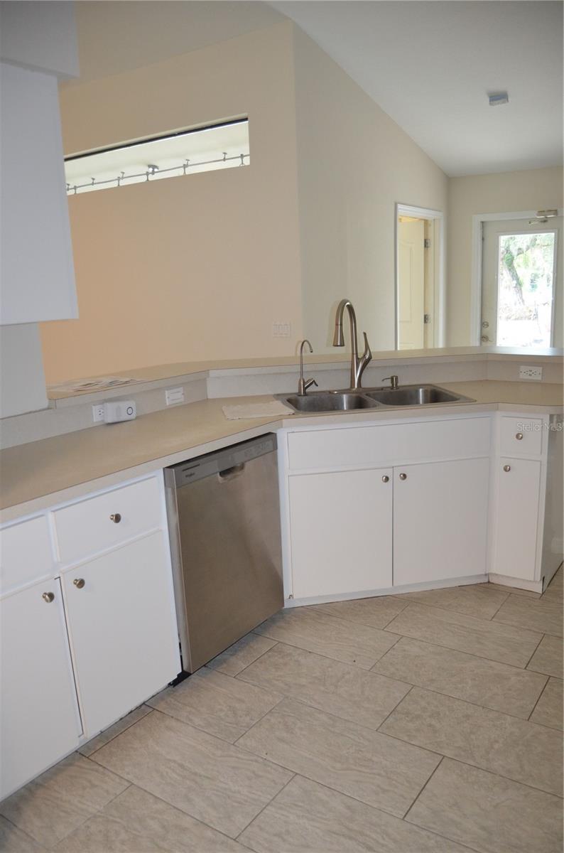 4450 Jody Ave Property Photo 16