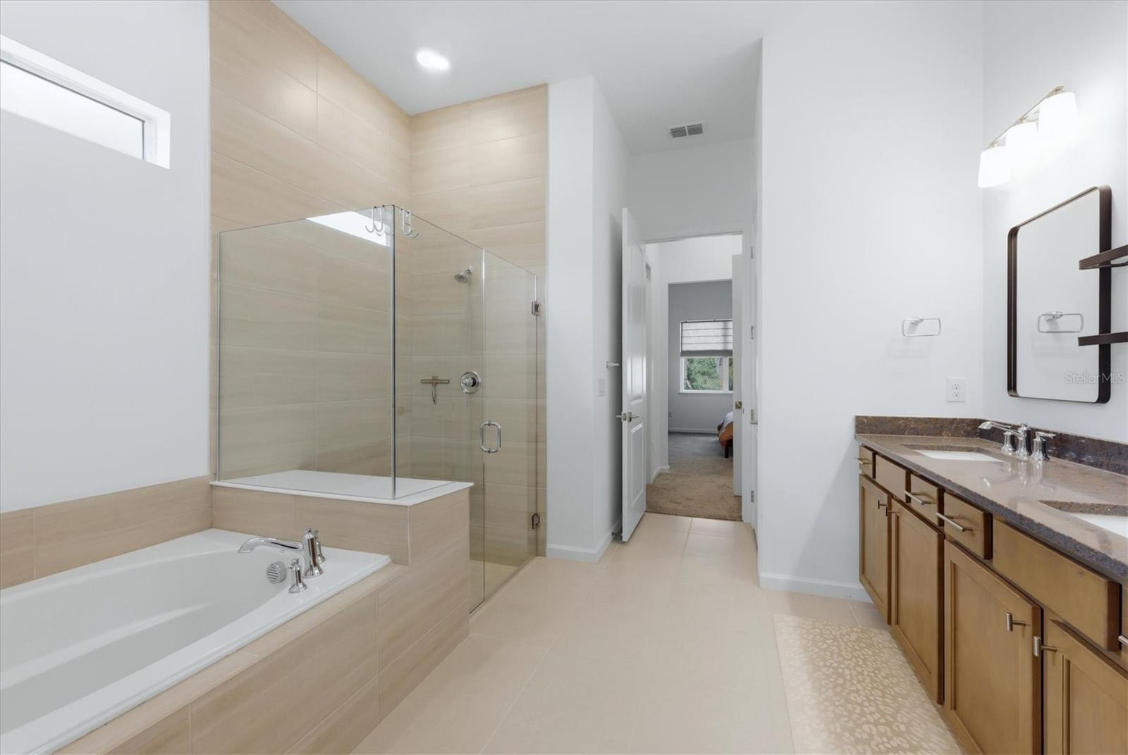 29248 Coral Harbour Dr Property Photo 24