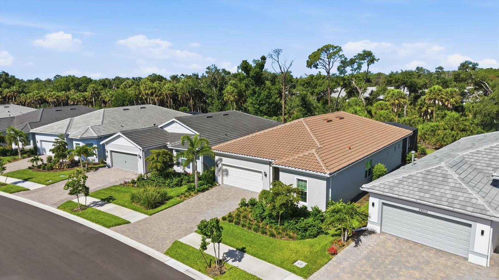 29248 Coral Harbour Dr Property Photo 49