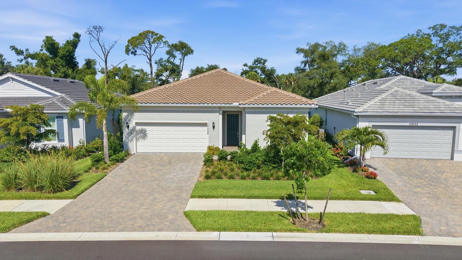 29248 Coral Harbour Dr Property Photo 51