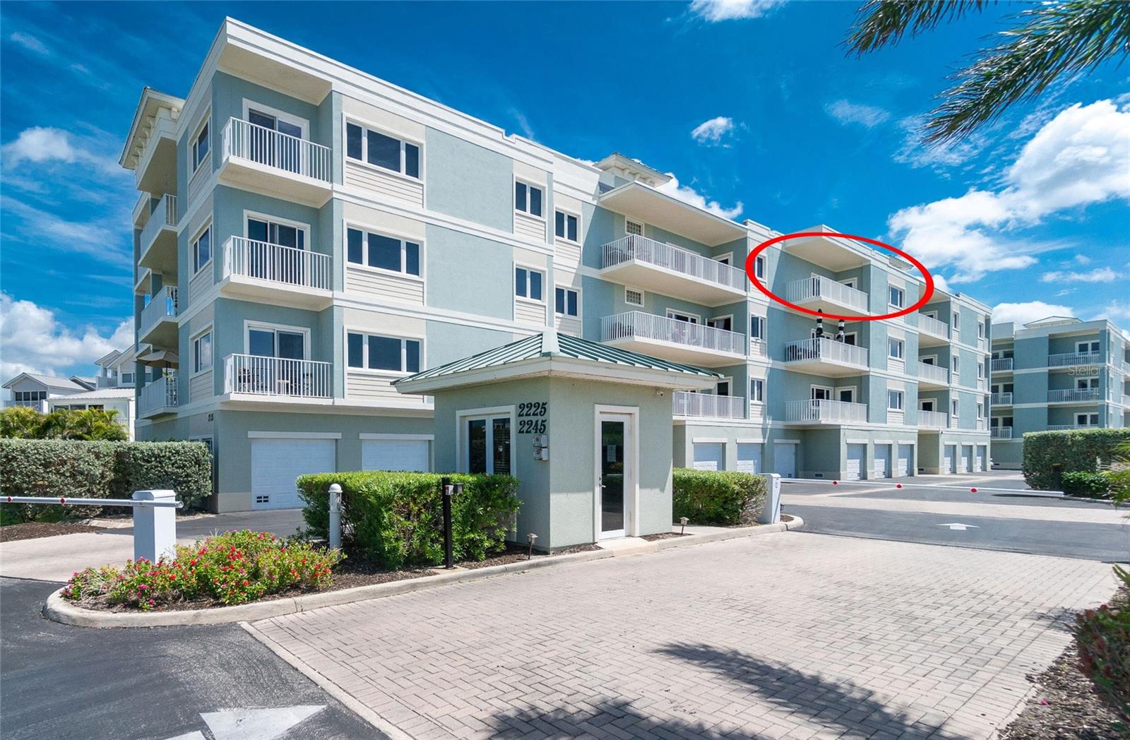 2225 N BEACH RD #402