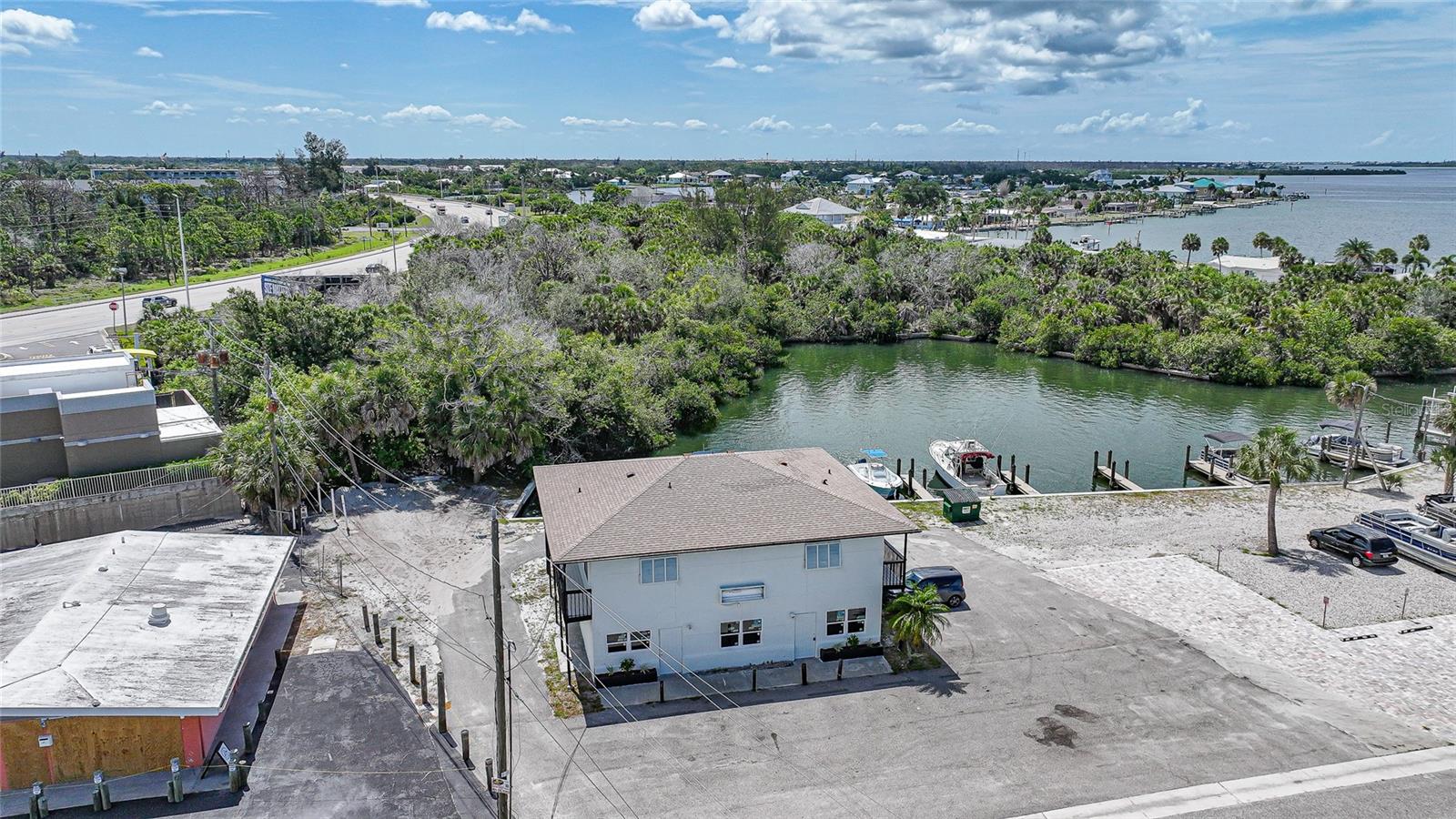 1261 Beach Rd Property Photo 1