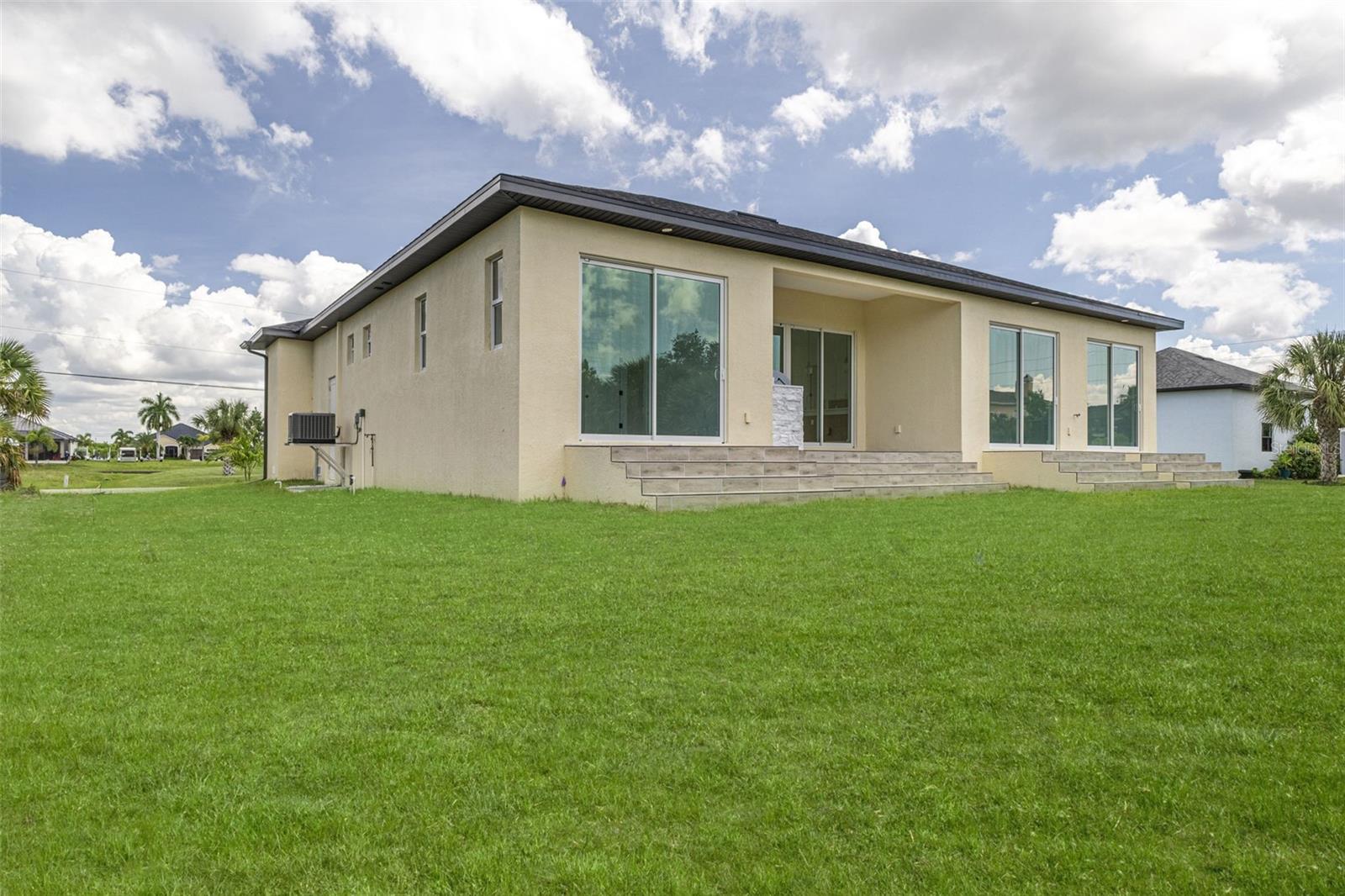 15419 Seafoam Cir Property Photo 57