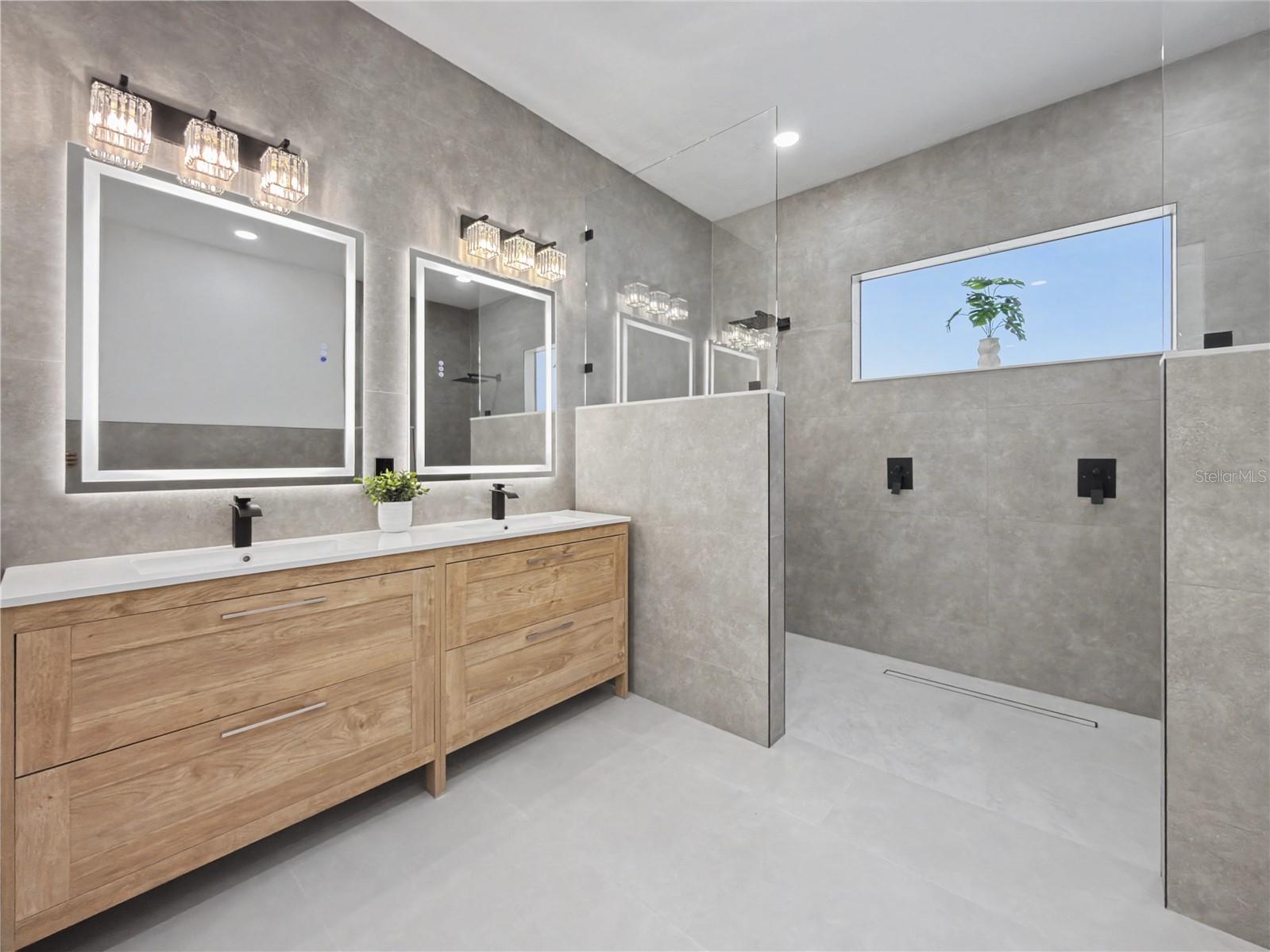 14687 Lillian Cir Property Photo 18