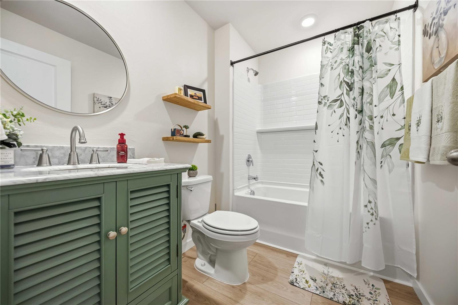 5156 Schubert Trl Property Photo 28