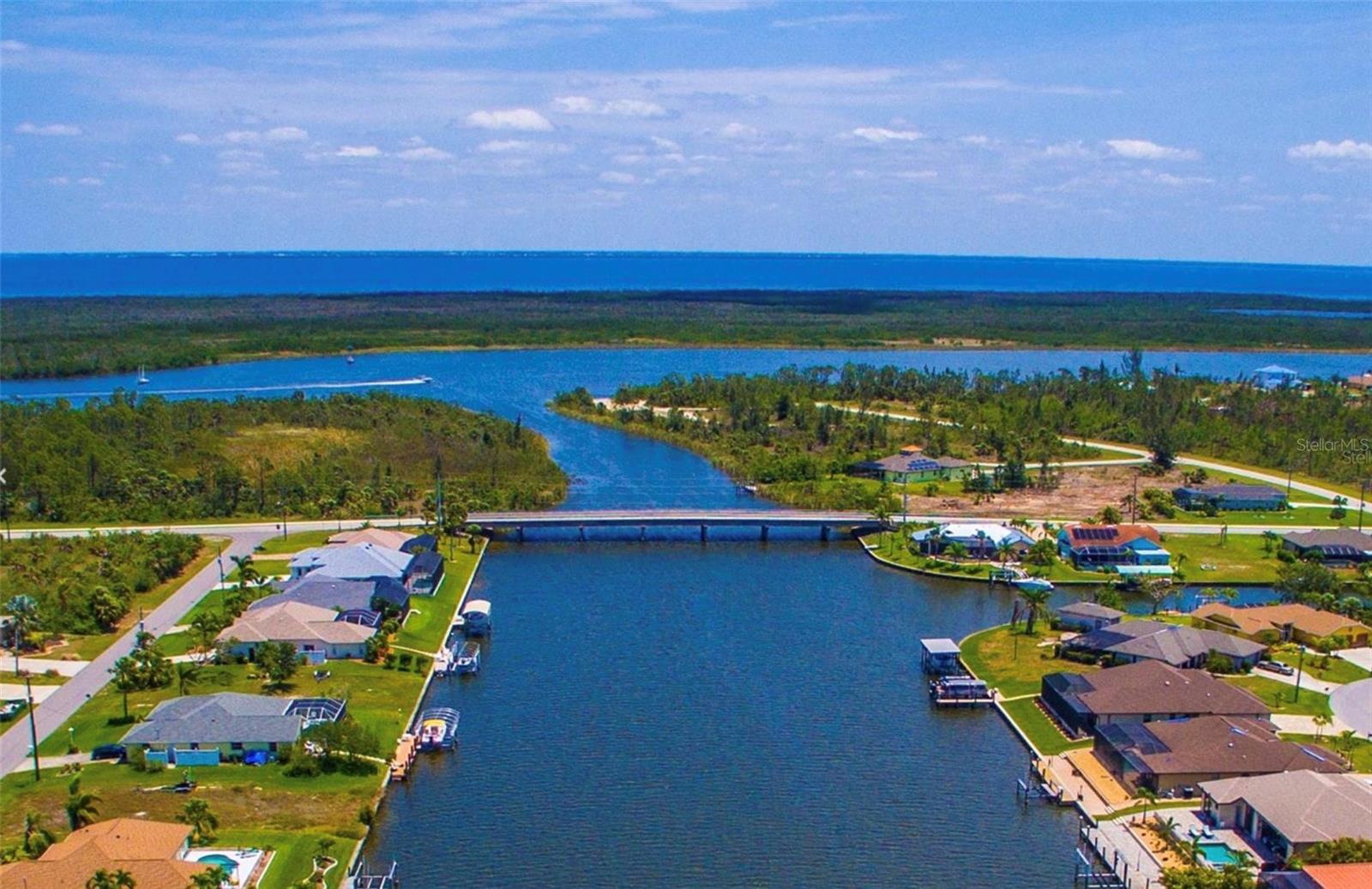 15531 Aqua Cir Property Photo 7