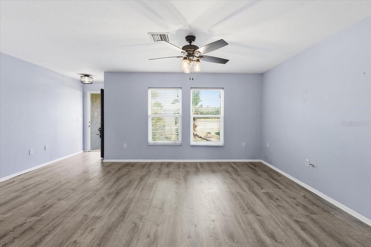9601 Gulfstream Blvd Property Photo 6