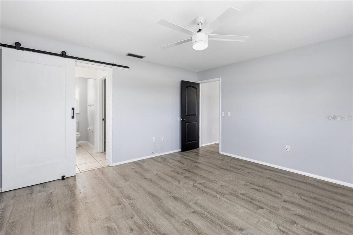 9601 Gulfstream Blvd Property Photo 16