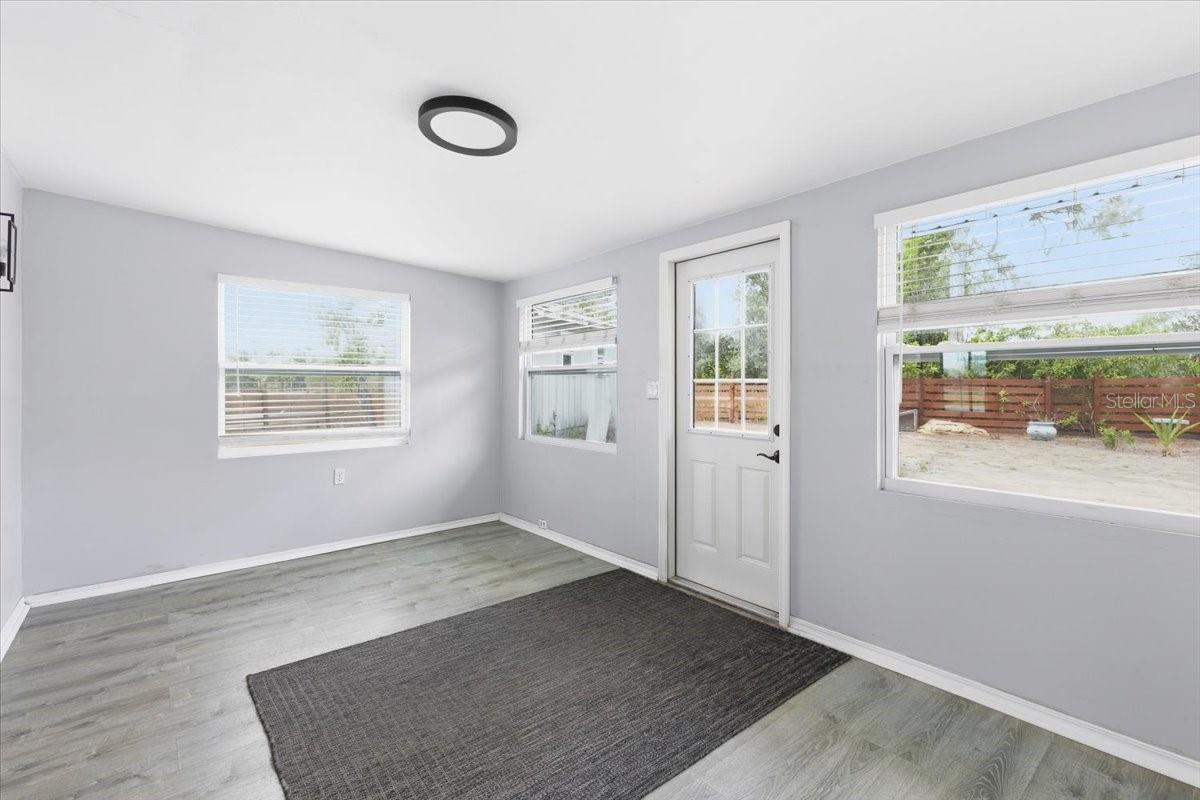 9601 Gulfstream Blvd Property Photo 29