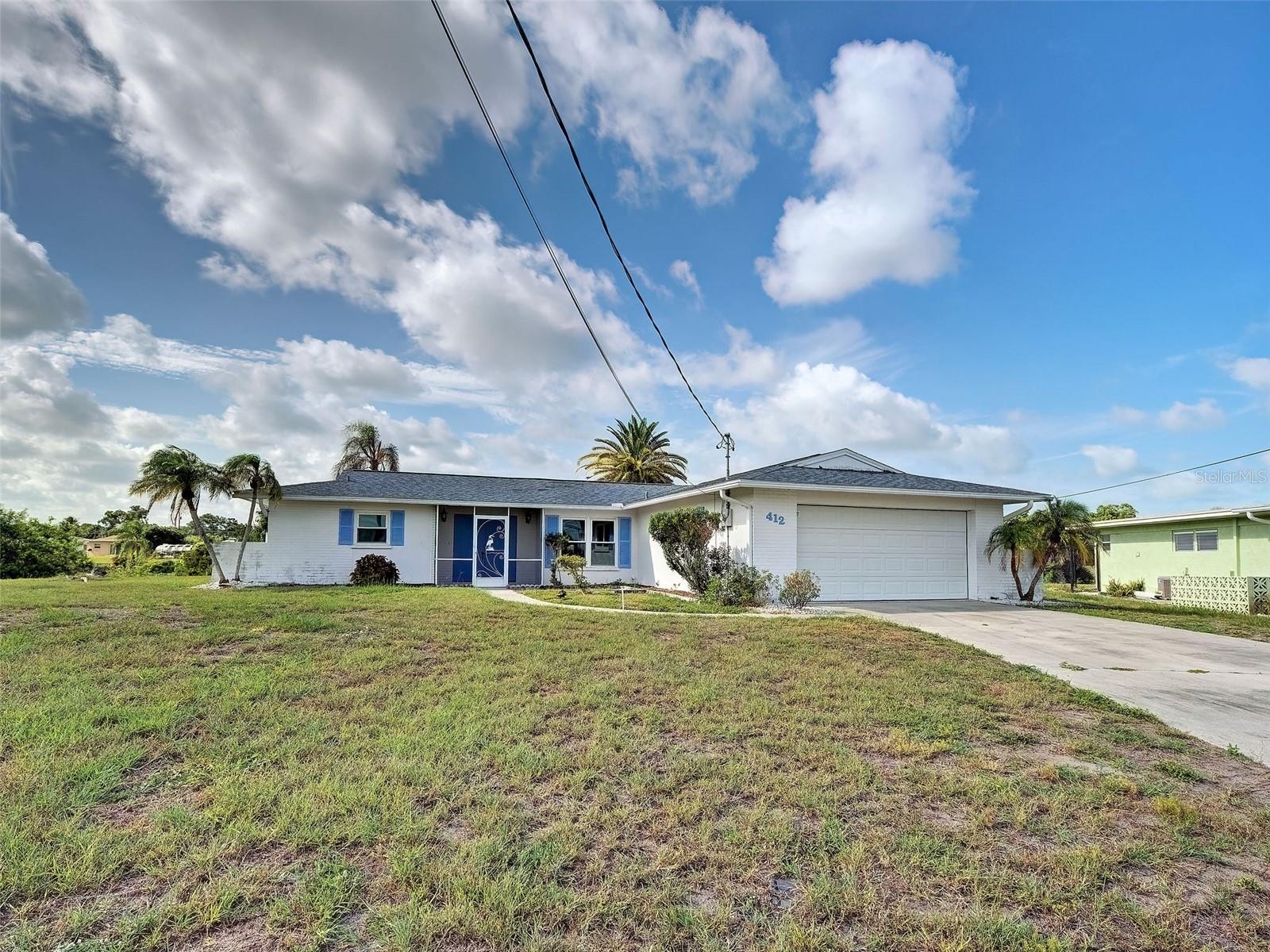 412 Pine Tree Ter Property Photo 2