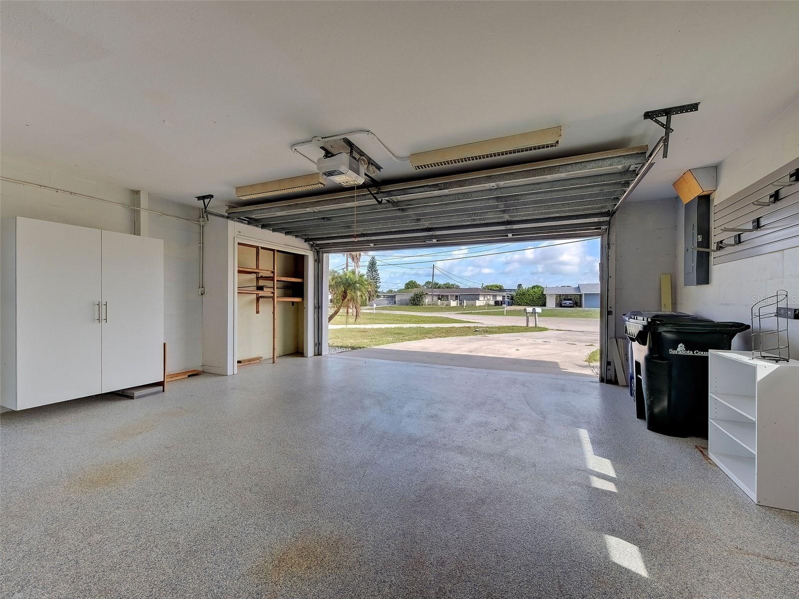 412 Pine Tree Ter Property Photo 37