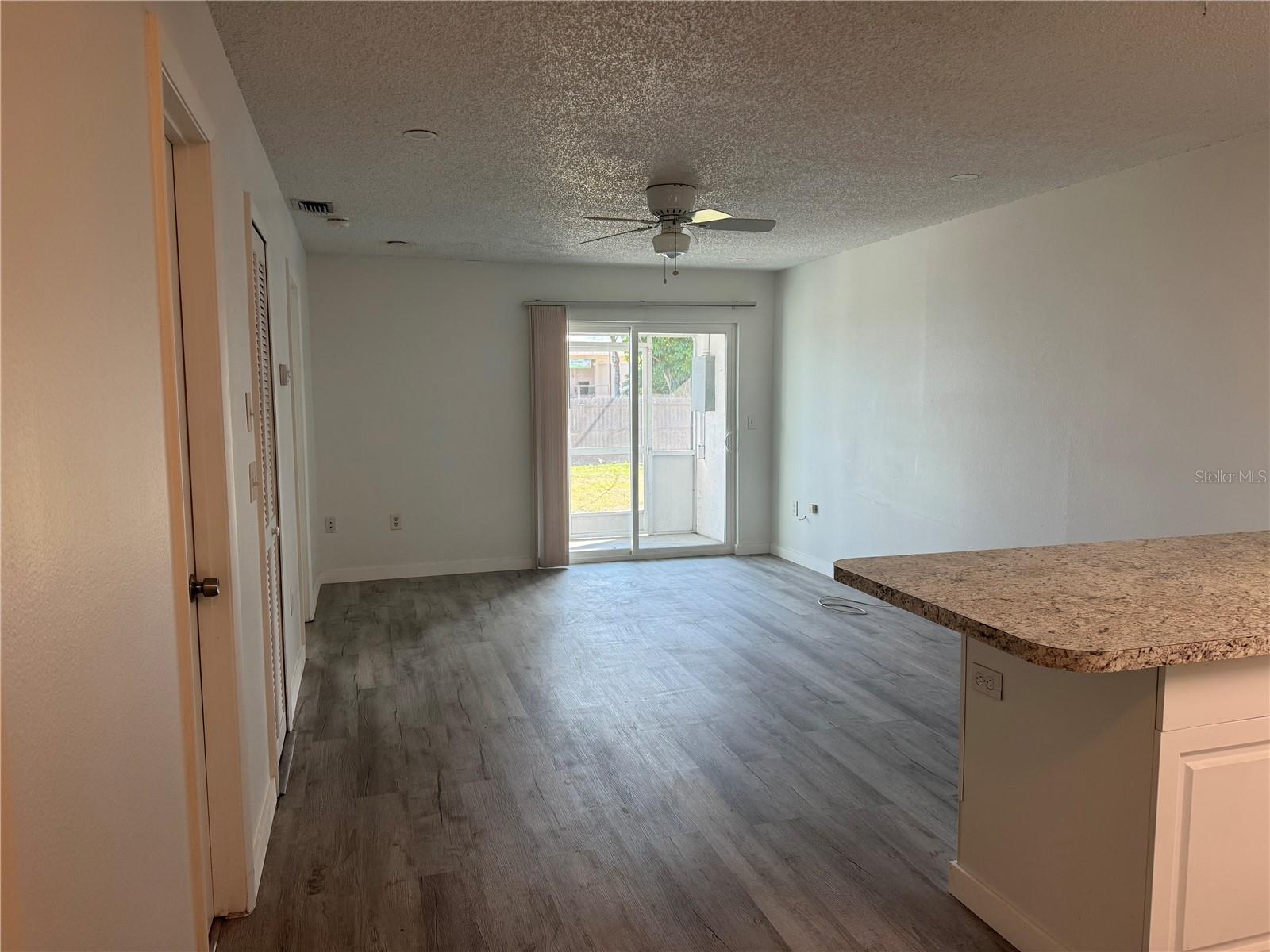 6428 Hamlet Dr #a Property Photo 2
