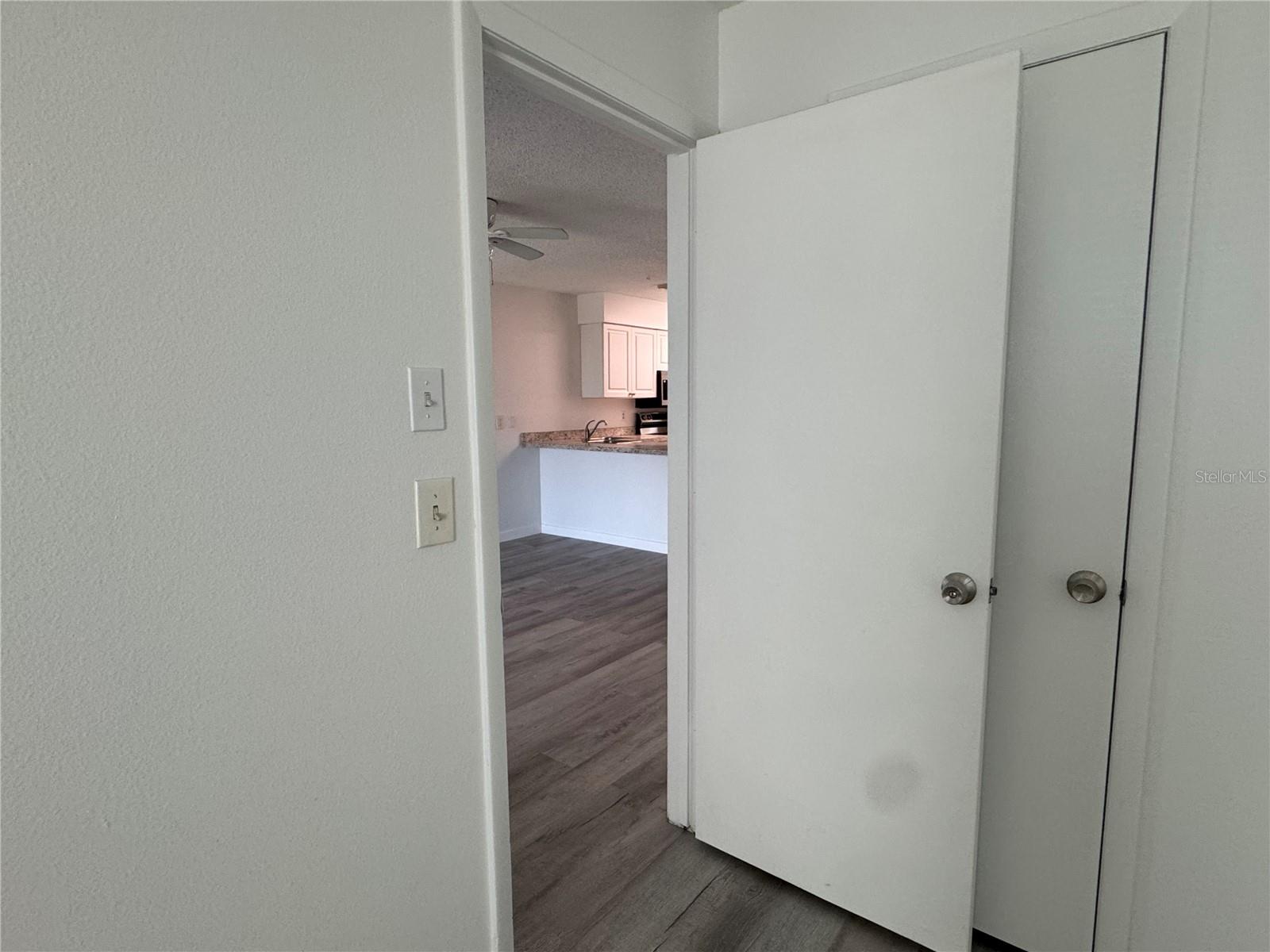 6428 Hamlet Dr #a Property Photo 22