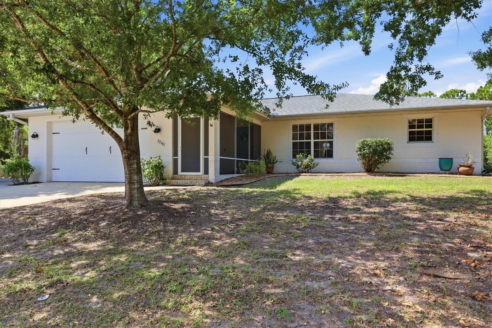 22481 Madelyn Ave Property Photo 8