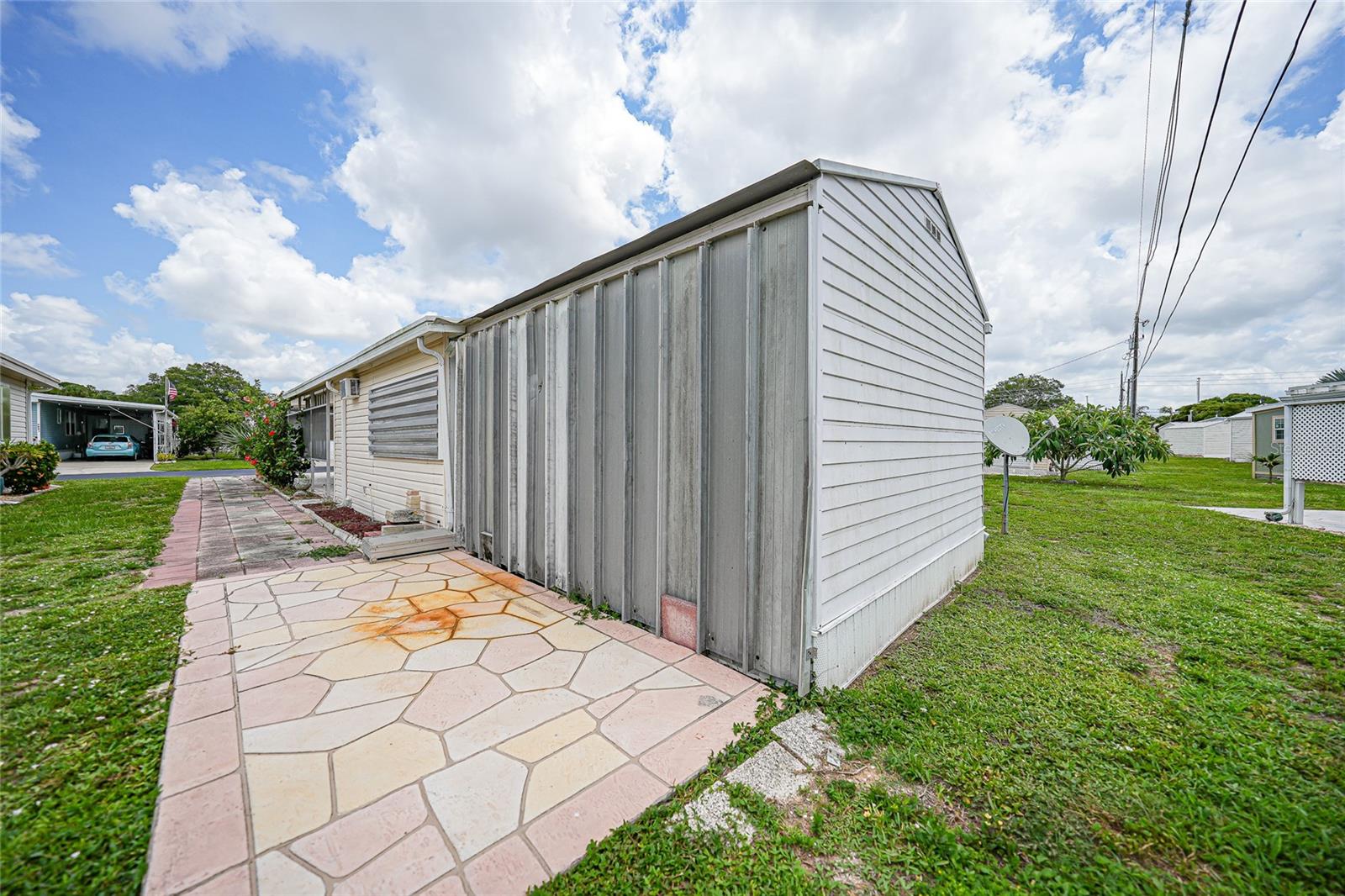 3450 Grapefruit Ln Property Photo 29