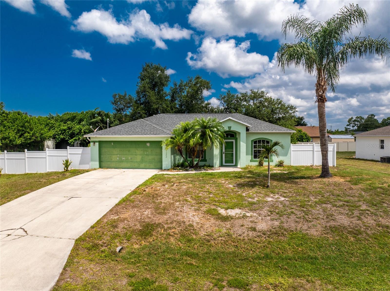 11082 VANESSA AVE Property Photo 1