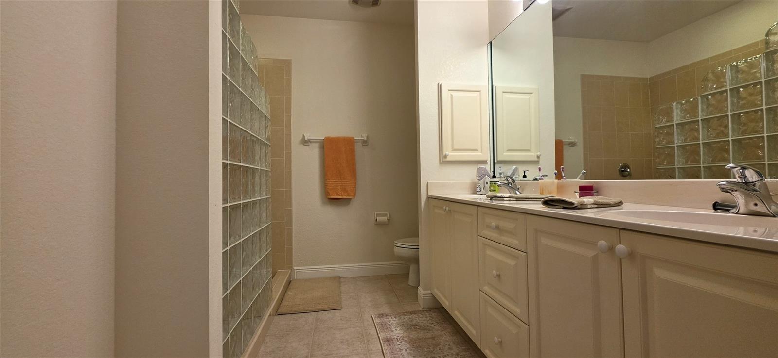 222 Lewis Cir #142 Property Photo 15