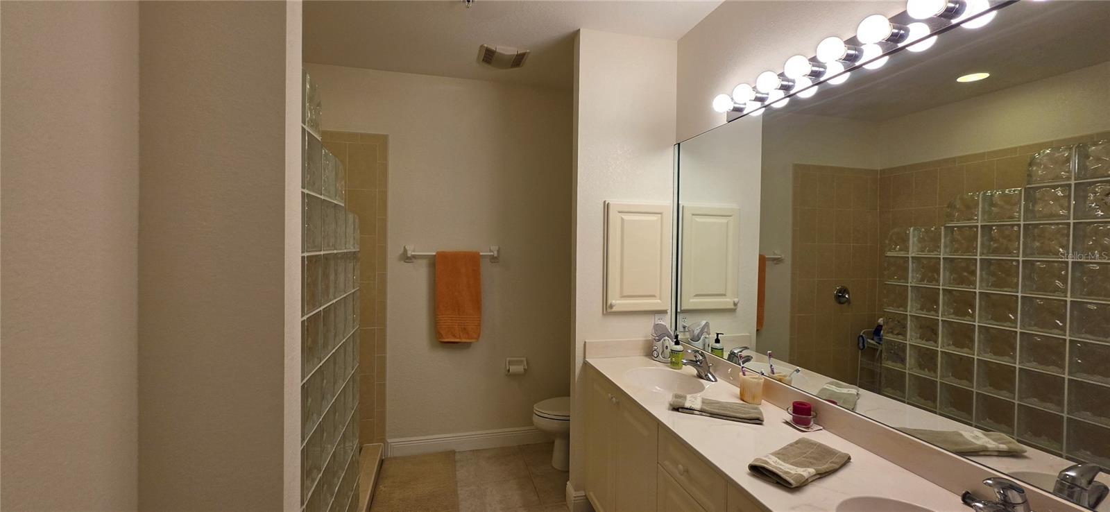 222 Lewis Cir #142 Property Photo 16