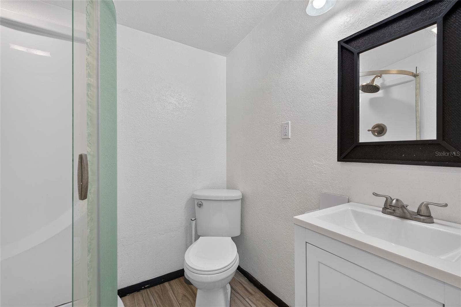 8024 Hillman Ave Property Photo 11