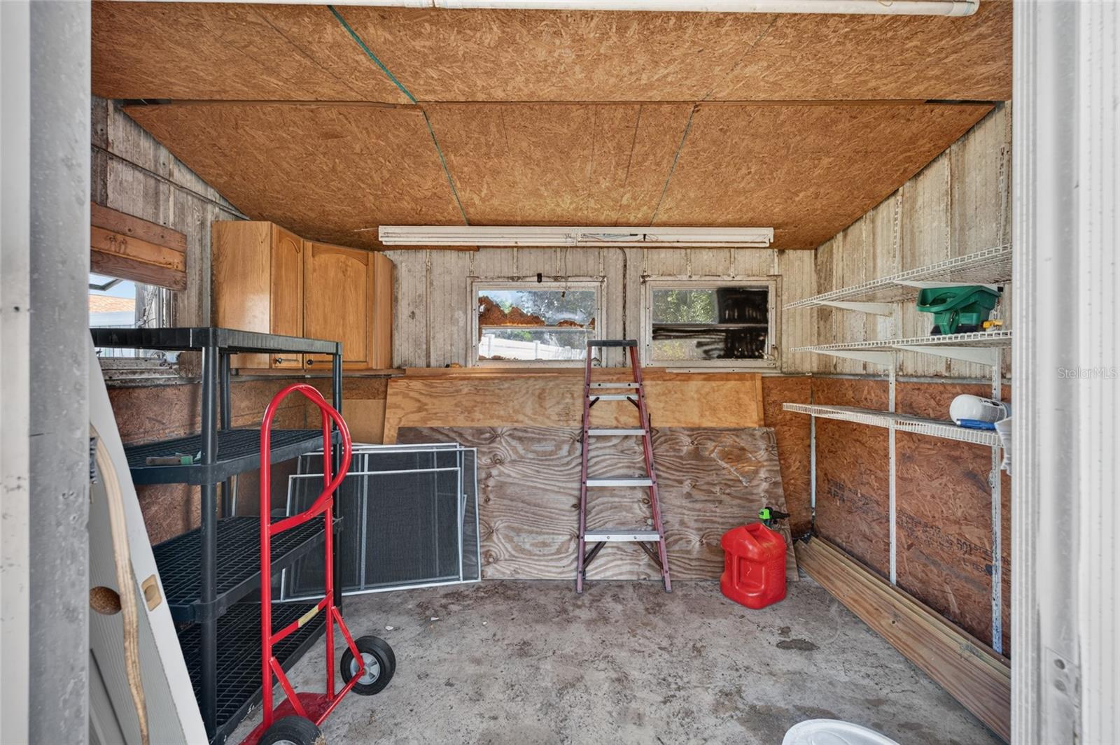 8024 Hillman Ave Property Photo 23