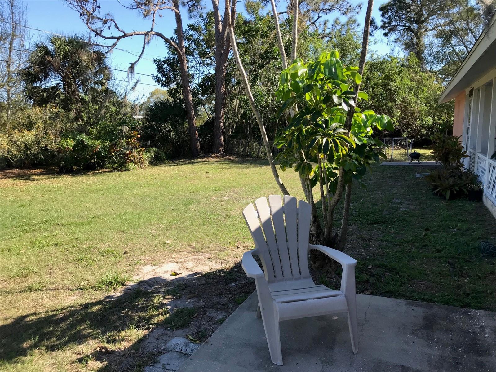 1825 Shadow Ln Property Photo 27