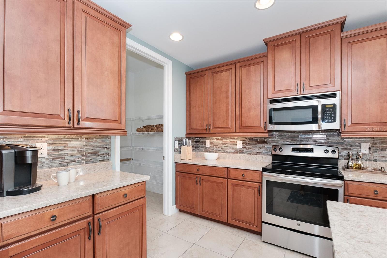 10330 Longshore Rd #51 Property Photo 12