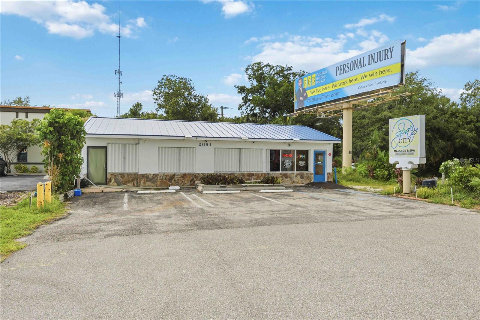 2081 Tamiami Trl Property Photo 1