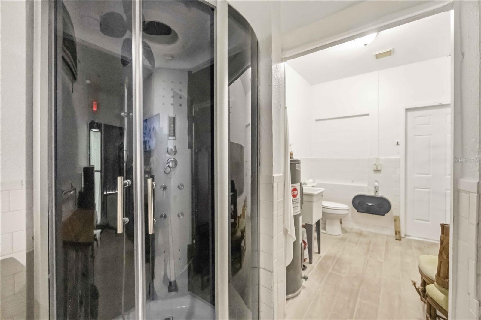 2081 Tamiami Trl Property Photo 18