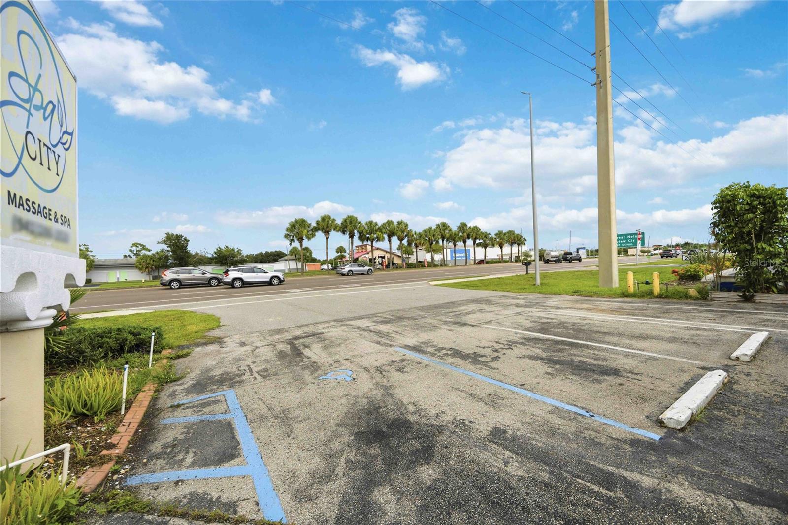 2081 Tamiami Trl Property Photo 24
