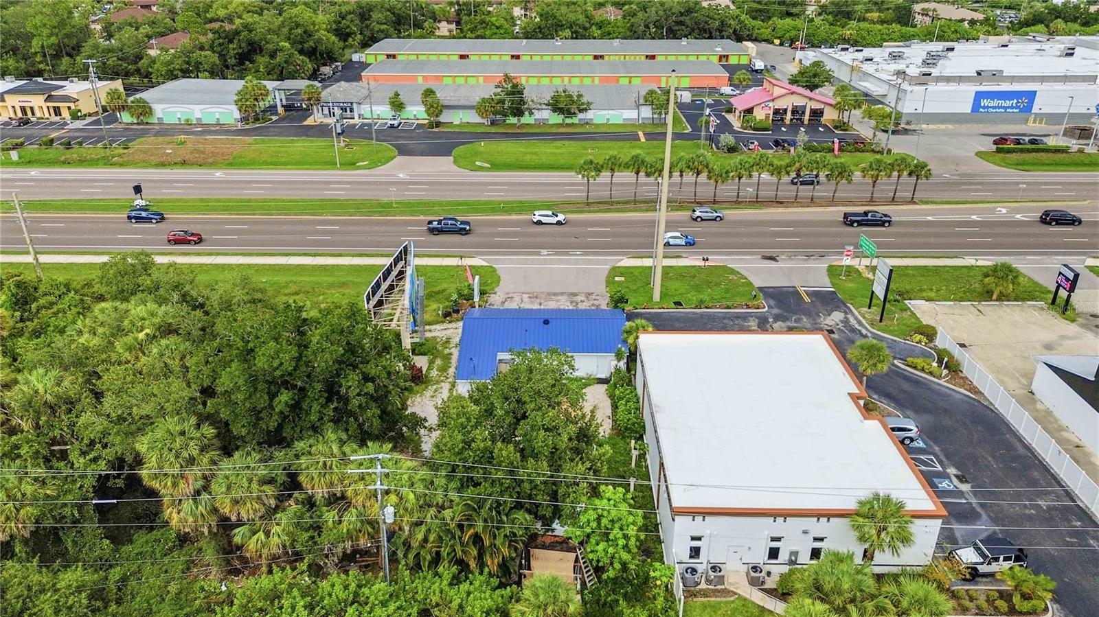 2081 Tamiami Trl Property Photo 35