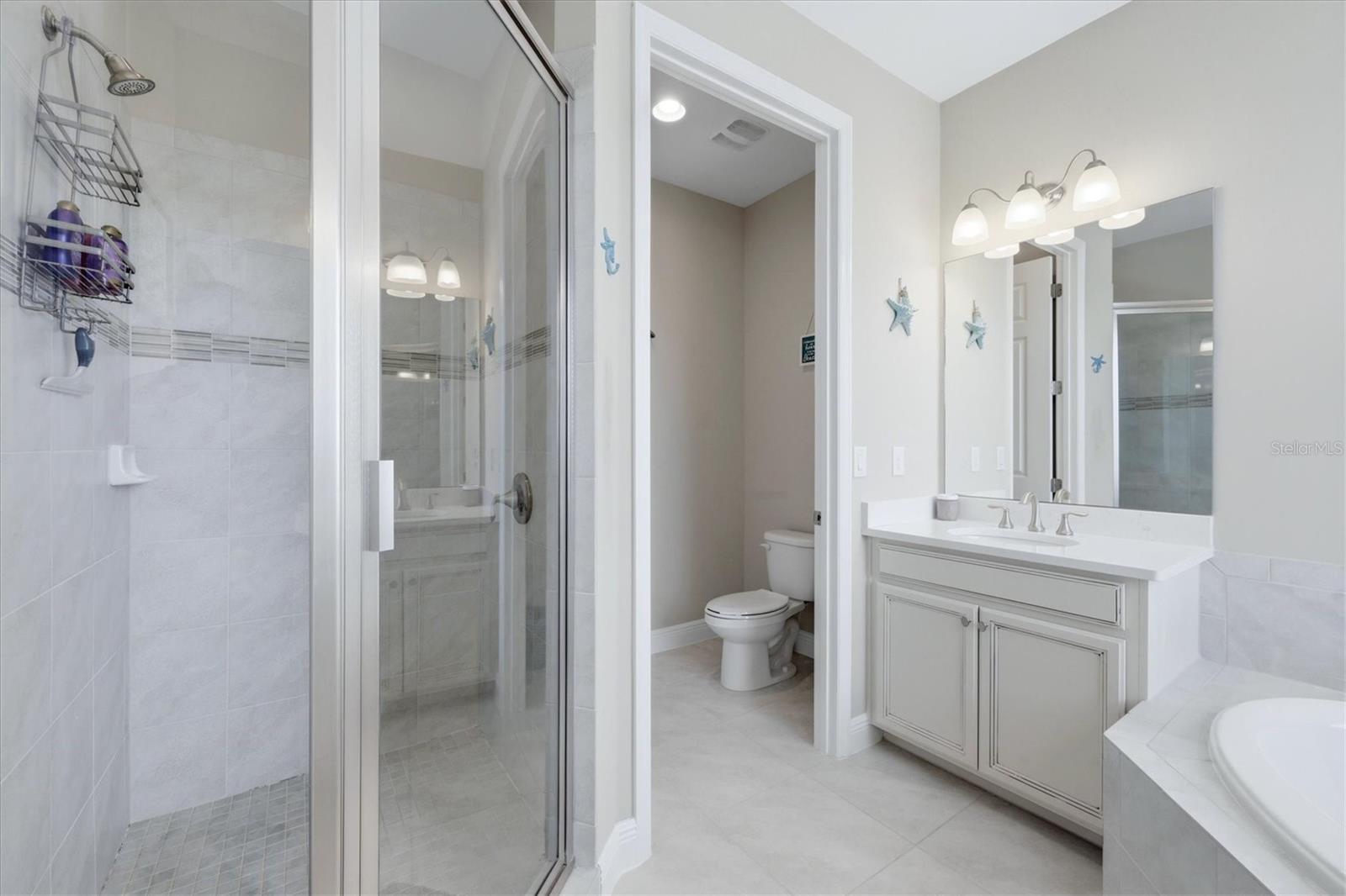 10425 Pilothouse Ct #131 Property Photo 26
