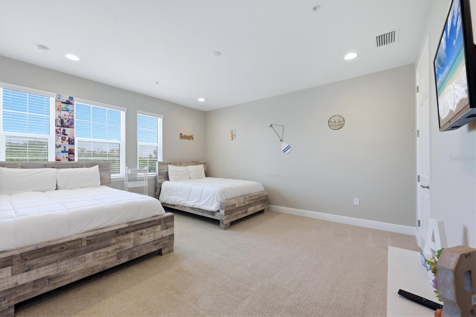 10425 Pilothouse Ct #131 Property Photo 29