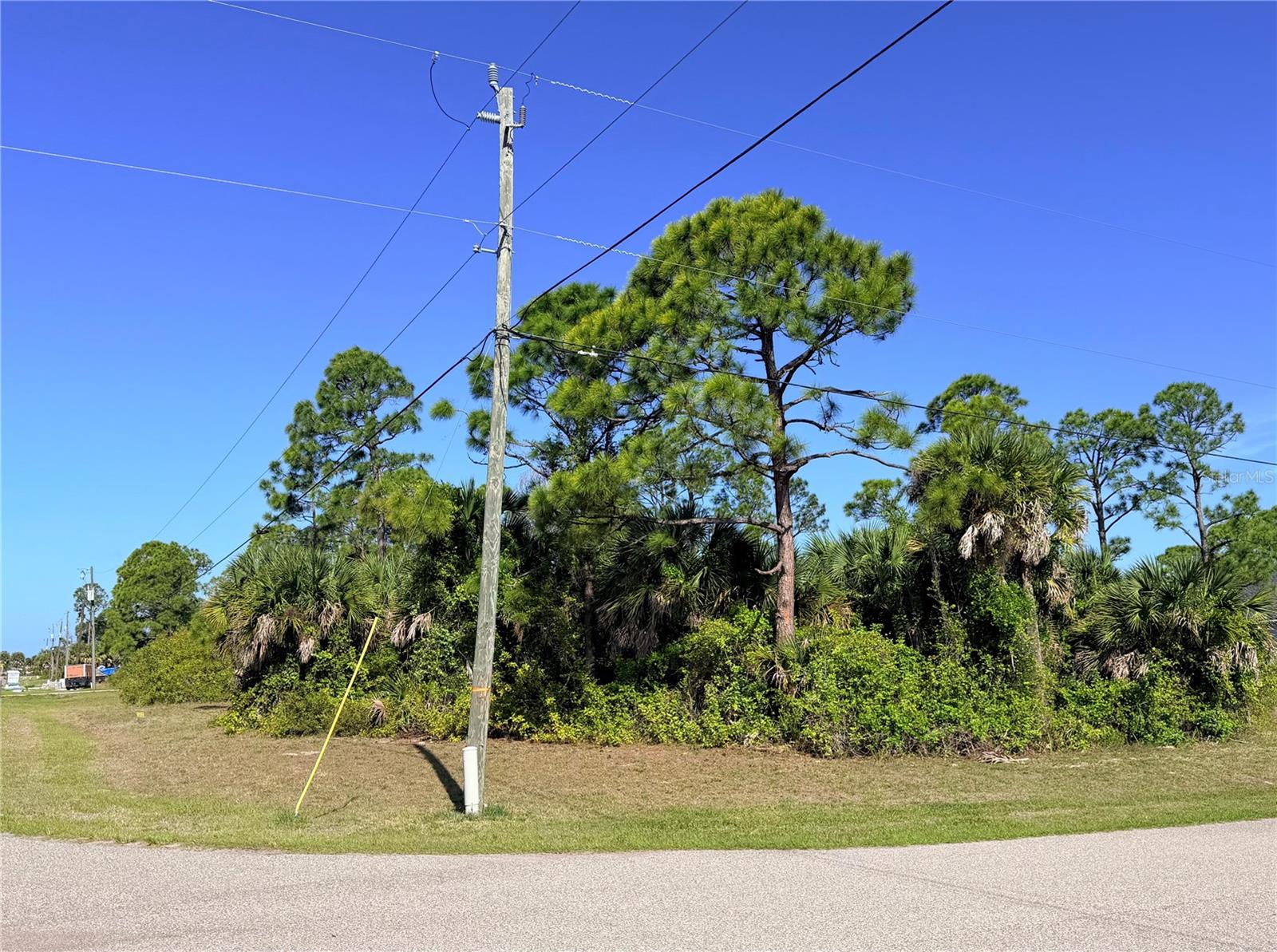 118 David Blvd Property Photo 3