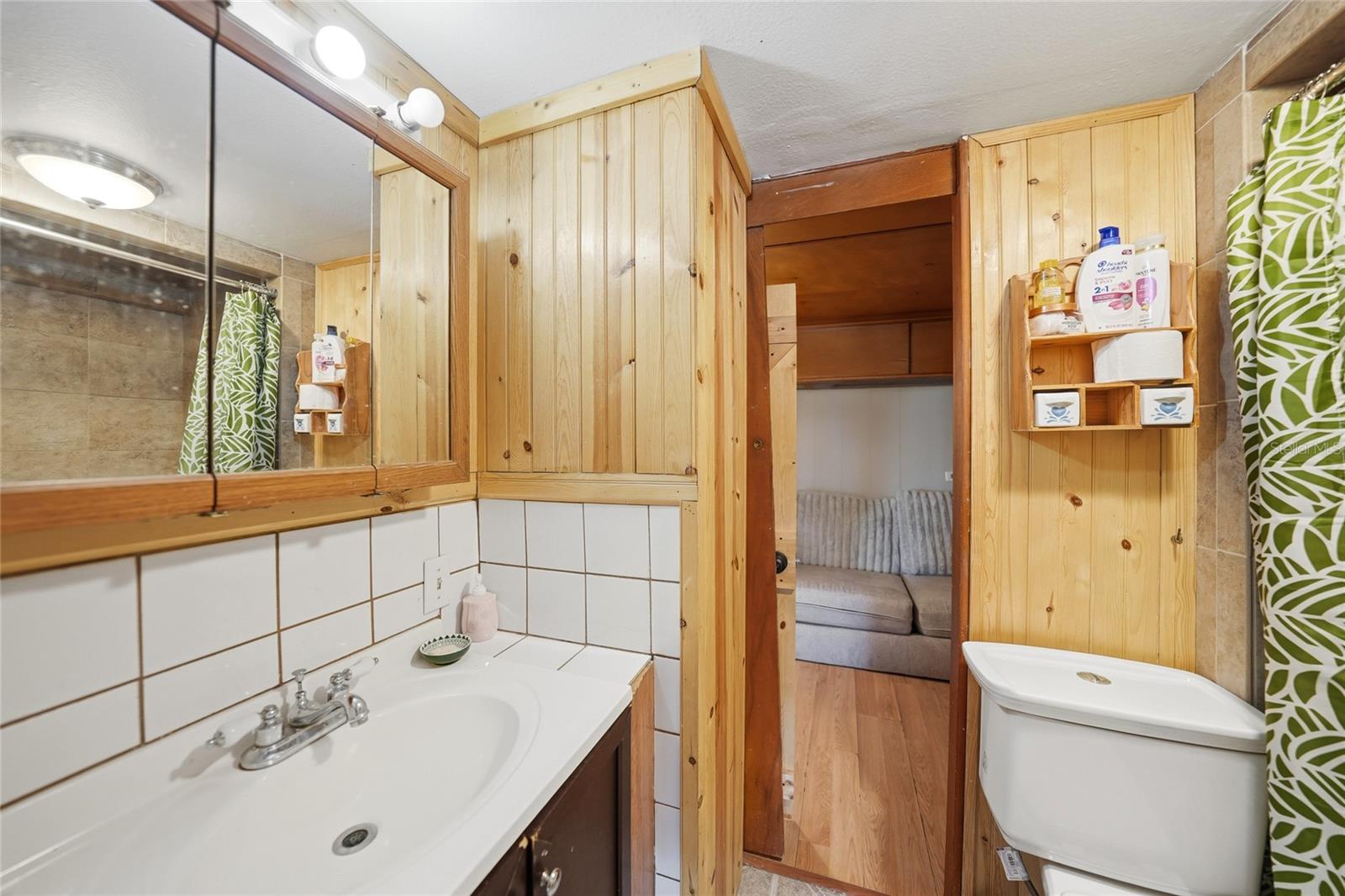 658 Via Cala Property Photo 21