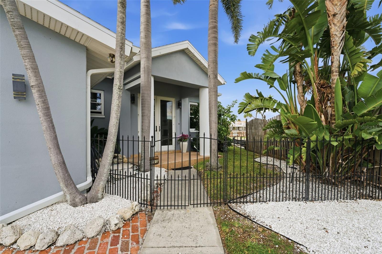 16115 4th St E Property Photo 5
