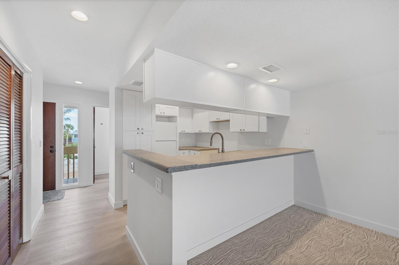 301 S Gulf Blvd #12 Property Photo 4