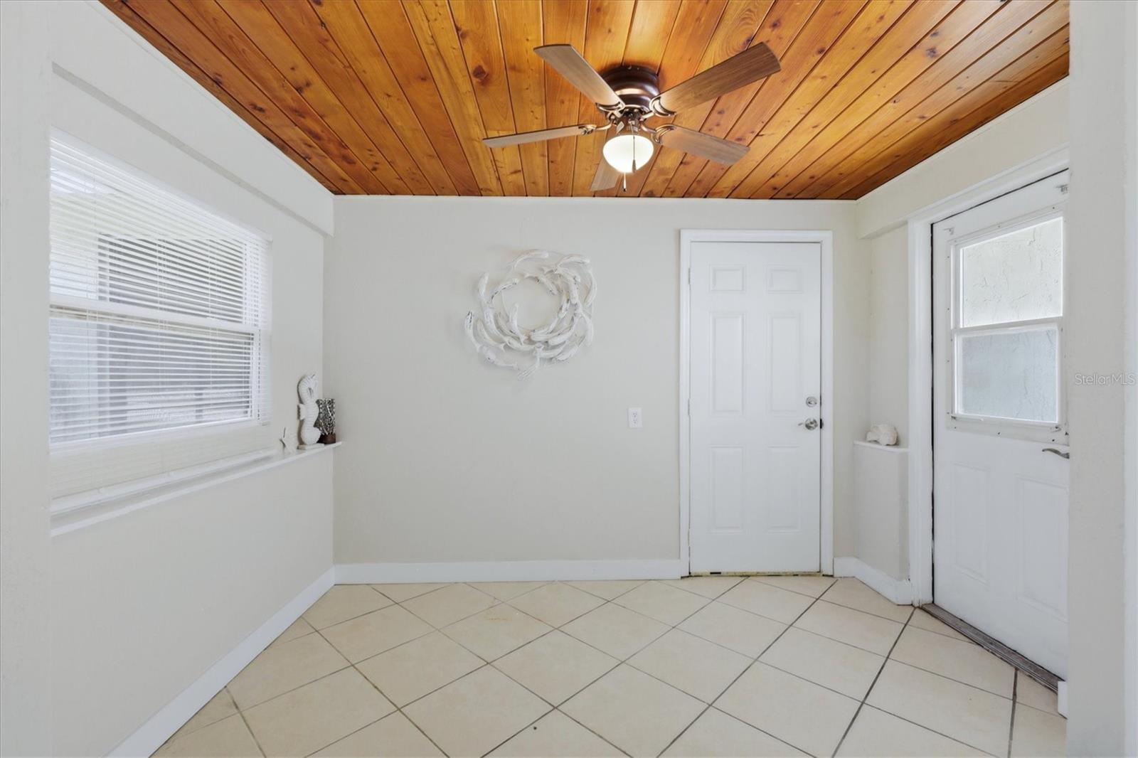 155 Magnolia Ave Property Photo 8
