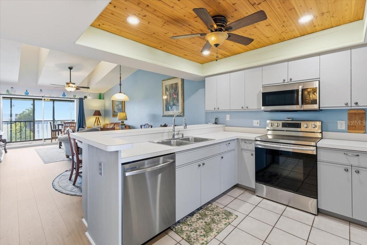 6800 Placida Rd #2014 Property Photo 6