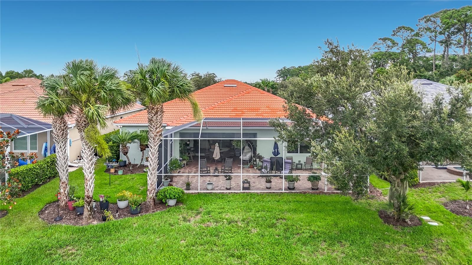 6149 Abaco Dr Property Photo 3